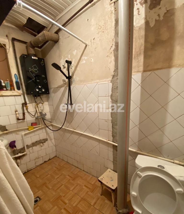 Satılır, köhnə tikili, 3 otaqlı, 75 m², Bakı, Yasamal r, Elmlər Akademiyası m.