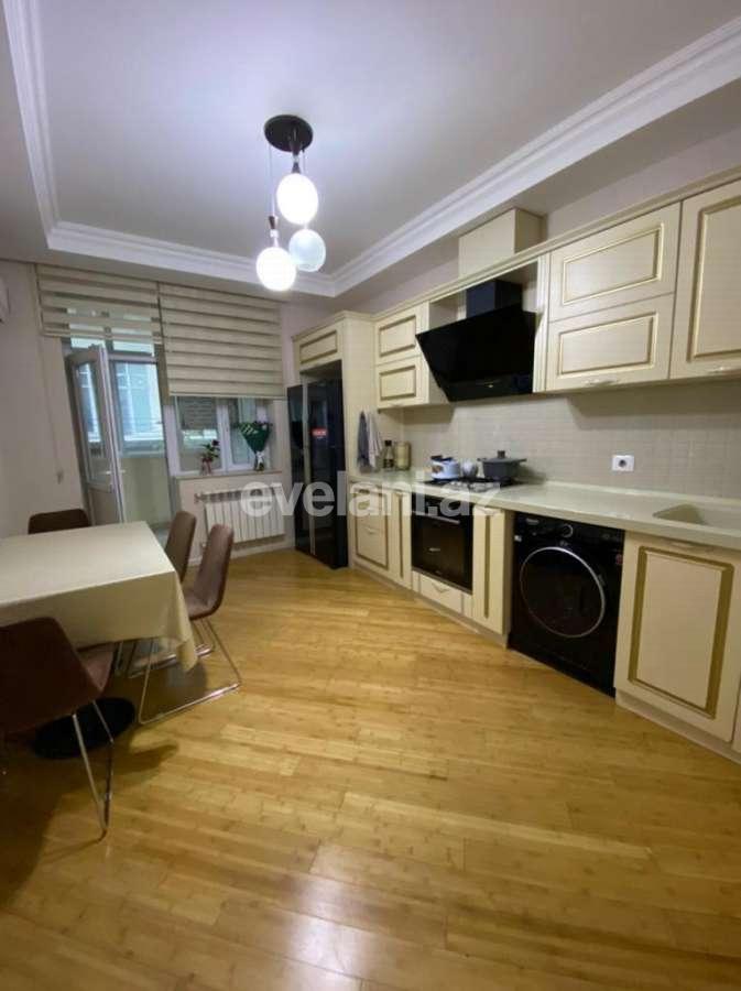 Satılır, yeni tikili, 3 otaqlı, 120 m², Bakı, Yasamal r, Yeni Yasamal q, İnşaatçılar m.