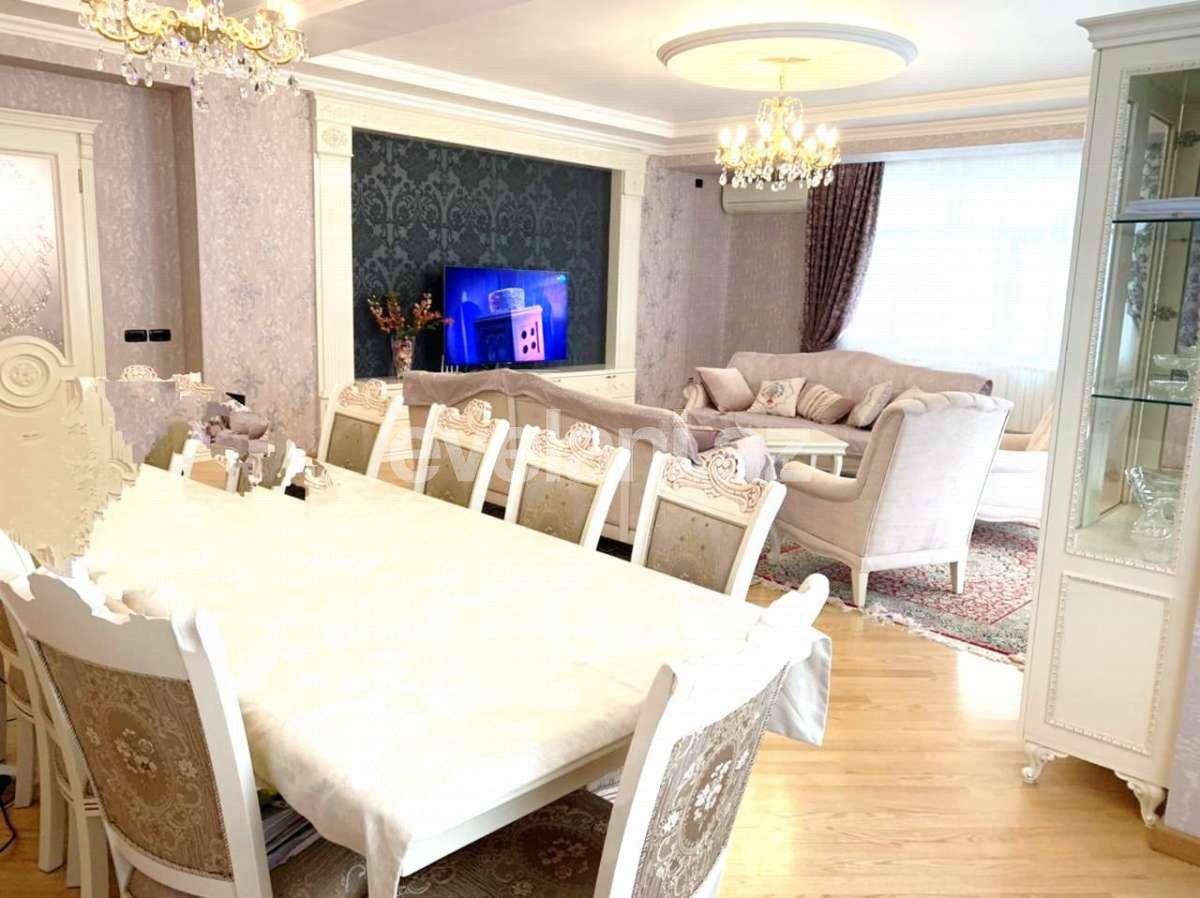 Satılır, yeni tikili, 4 otaqlı, 250 m², Bakı, Nərimanov r, Nəriman Nərimanov m.