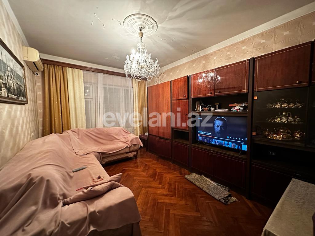 Satılır, köhnə tikili, 3 otaqlı, 85 m², Bakı, Xətai r, Əhmədli m.