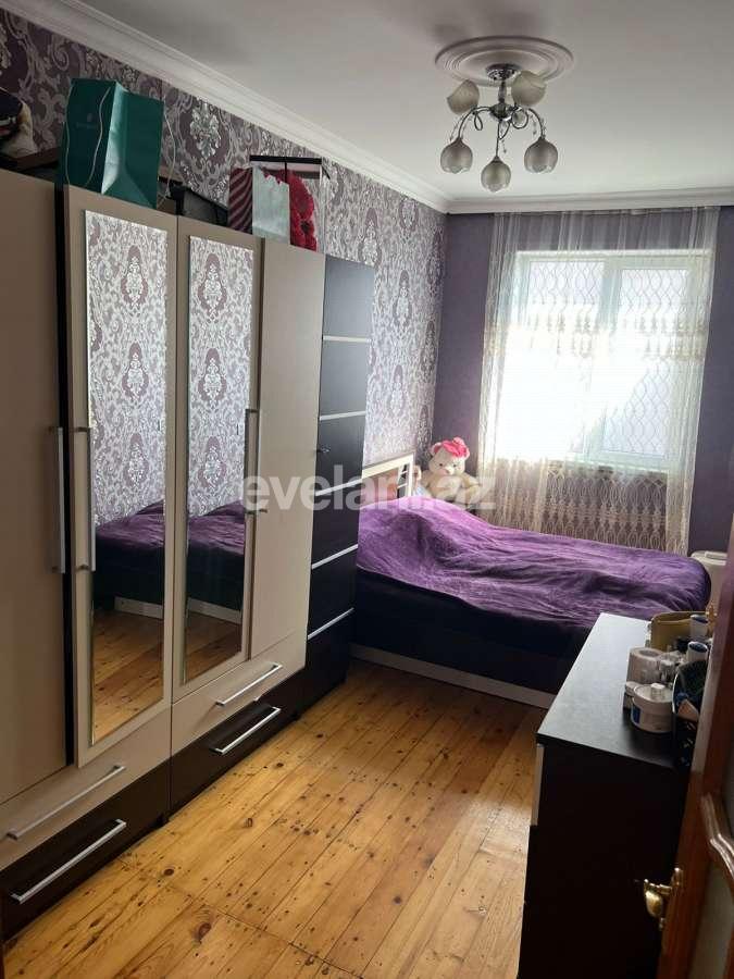 Satılır, köhnə tikili, 2 otaqlı, 45 m², Bakı, Nəsimi r, Memar Əcəmi m.