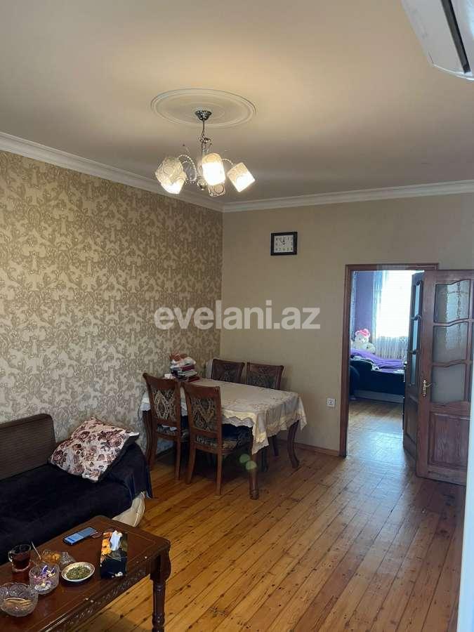 Satılır, köhnə tikili, 2 otaqlı, 45 m², Bakı, Nəsimi r, Memar Əcəmi m.