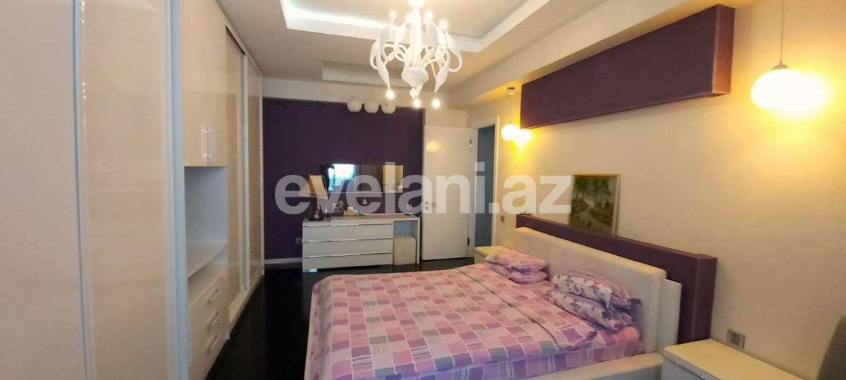 Satılır, yeni tikili, 3 otaqlı, 140 m², Bakı, Yasamal r, Elmlər Akademiyası m.