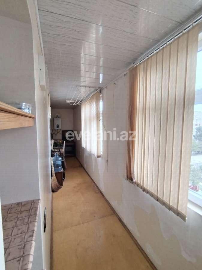 Sale, old building, 5 room, 110 m², Baku, Surakhani r, Massiv A d.