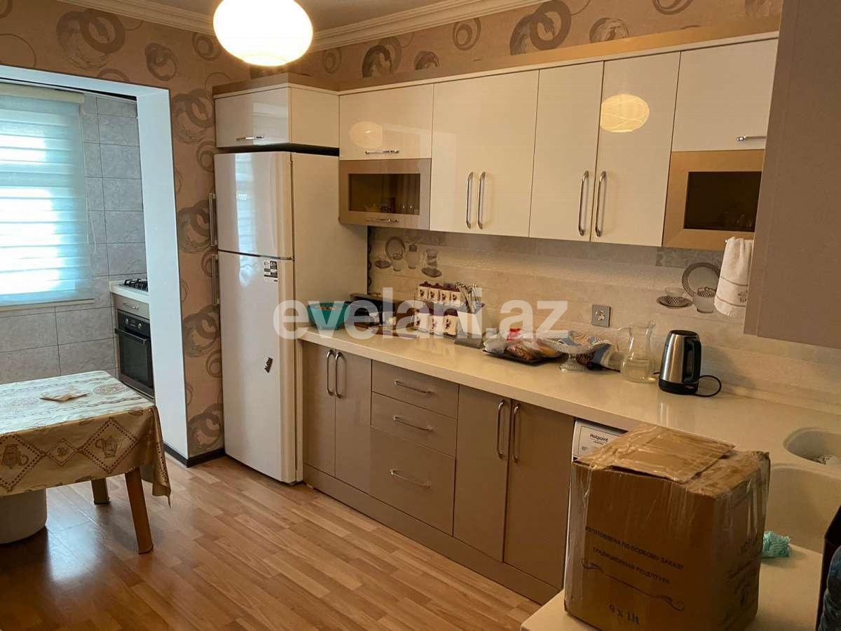 Satılır, köhnə tikili, 2 otaqlı, 60 m², Bakı, Nizami r, Neftçilər m.