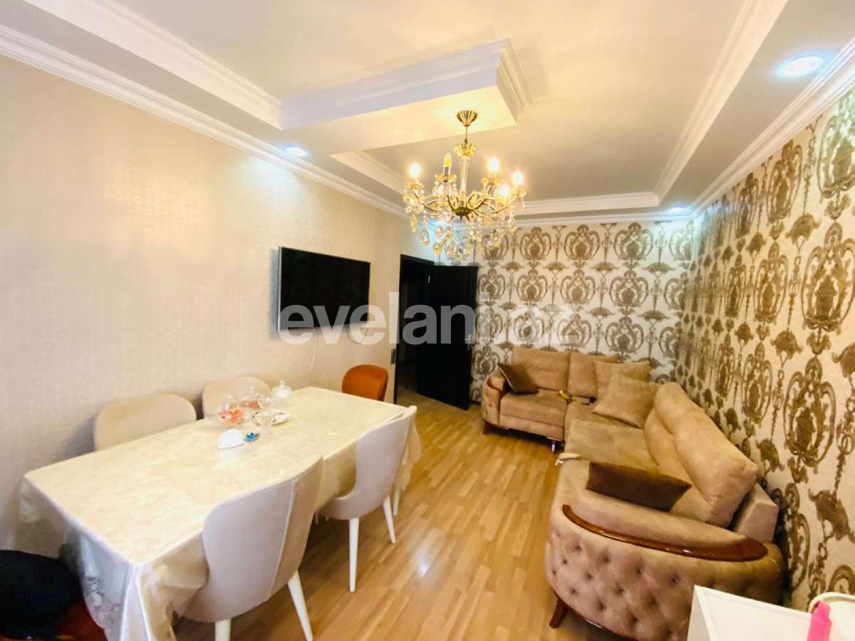 Satılır, köhnə tikili, 2 otaqlı, 60 m², Bakı, Nizami r, Neftçilər m.
