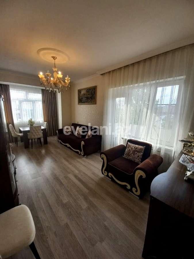 Satılır, köhnə tikili, 2 otaqlı, 65 m², Bakı, Nizami r, Qara Qarayev m.