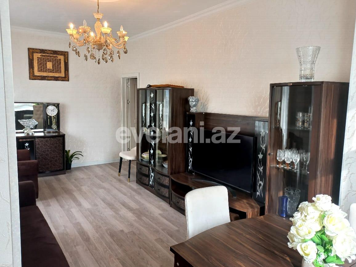 Satılır, köhnə tikili, 2 otaqlı, 65 m², Bakı, Nizami r, Qara Qarayev m.