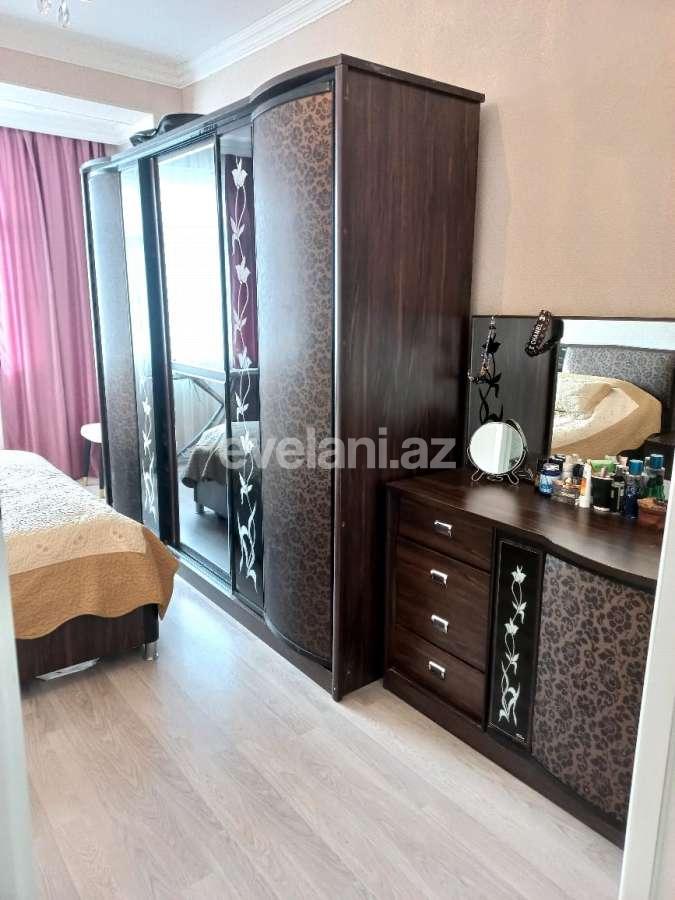 Satılır, köhnə tikili, 2 otaqlı, 65 m², Bakı, Nizami r, Qara Qarayev m.