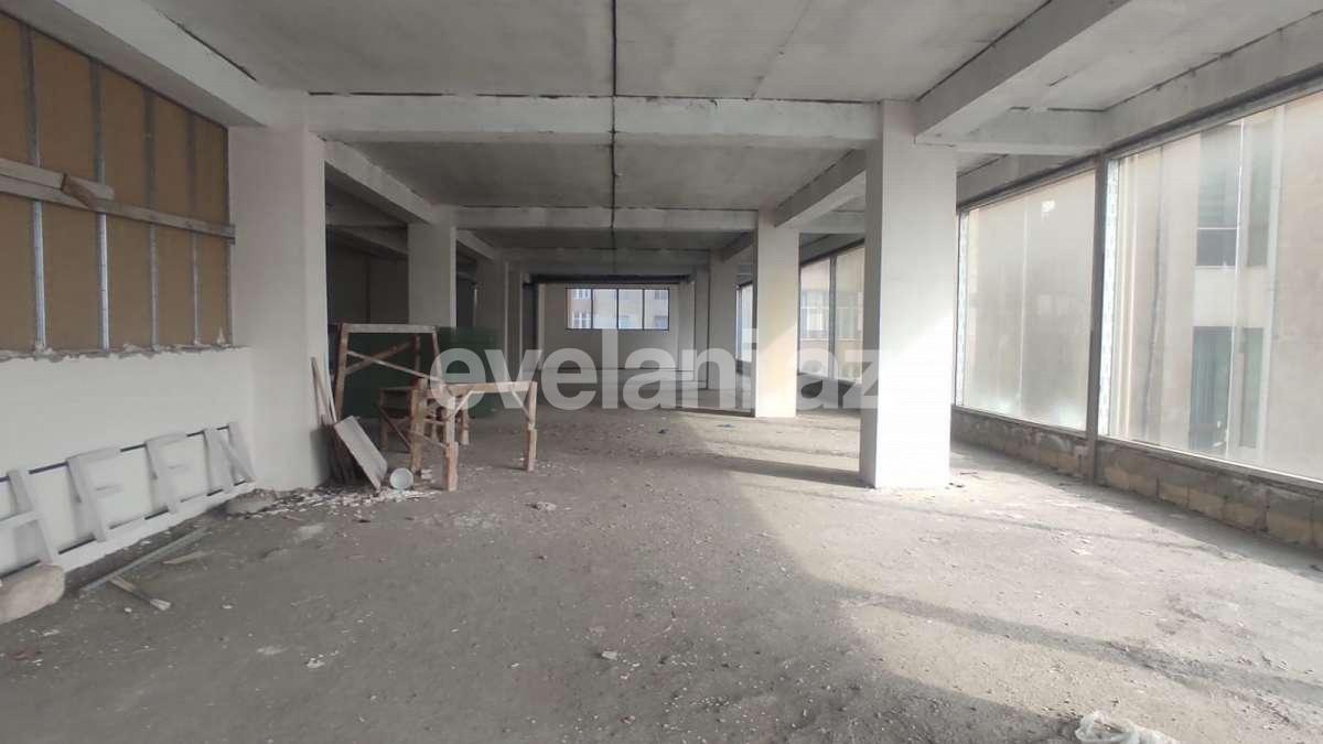 Продаётся, объект, 810 m², Баку, Ясамальский r, Иншаатчылар m.