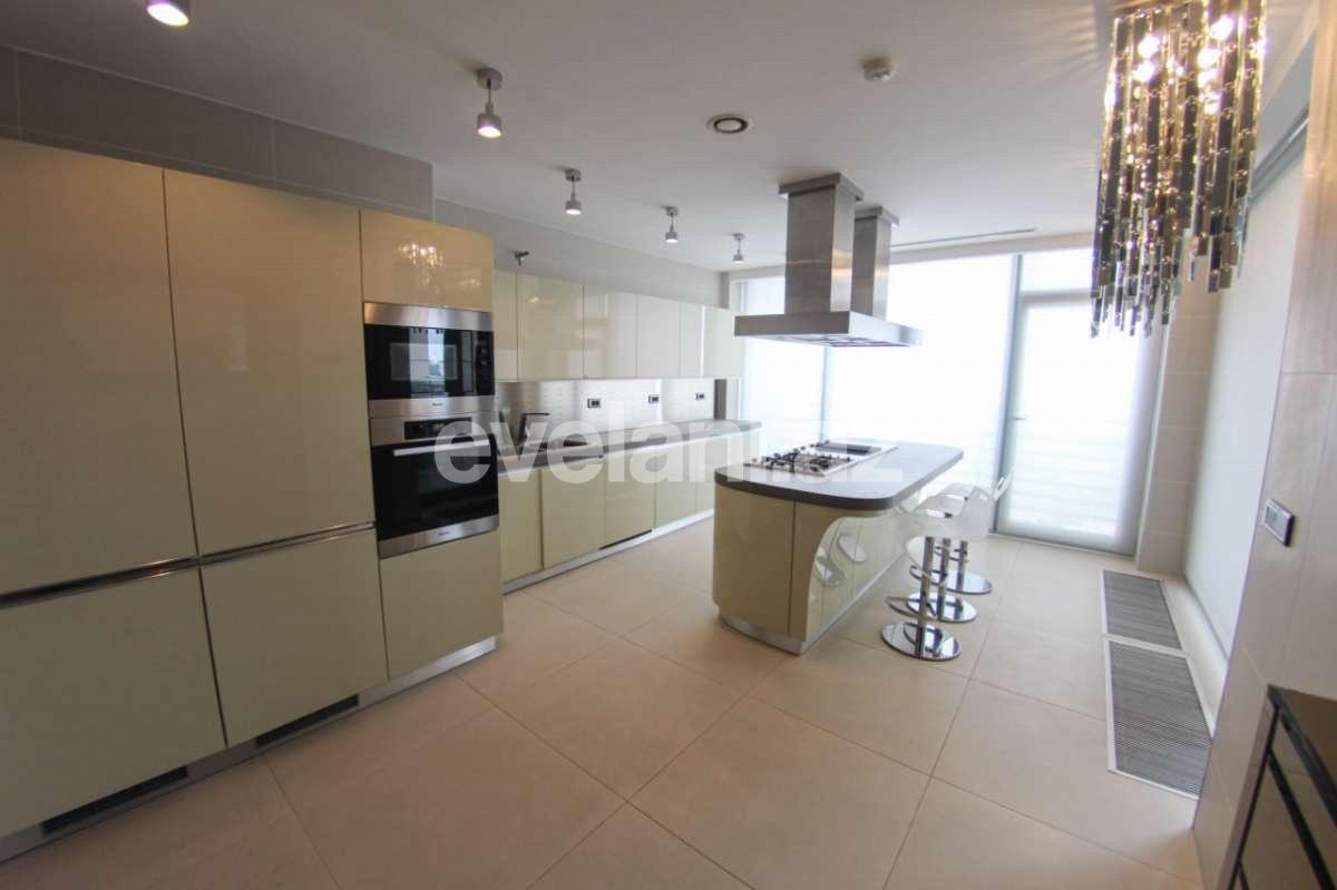 Sale, new building, 4 room, 320 m², Baku, Sabail r, Icheri Sheher m.