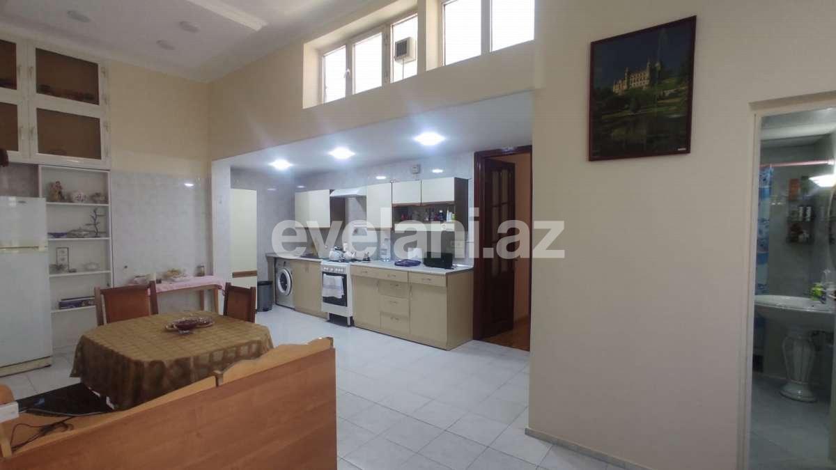 Sale, old building, 5 room, 140 m², Baku, Sabail r, Icheri Sheher m.