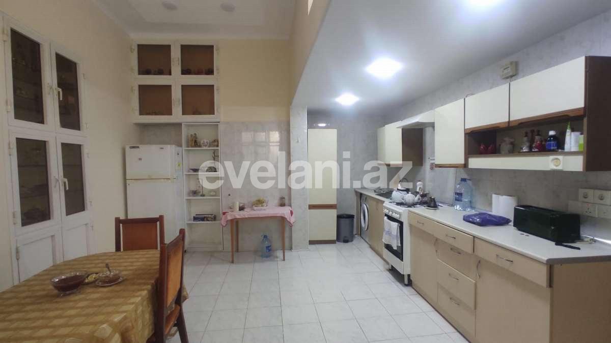 Sale, old building, 5 room, 140 m², Baku, Sabail r, Icheri Sheher m.