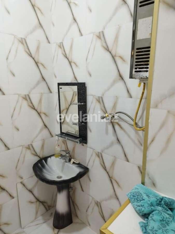 Satılır, həyət evi / bağ, 3 otaqlı, 120 m², Bakı, Binəqədi r, 7-ci mikrorayon q, Azadlıq prospekti m.