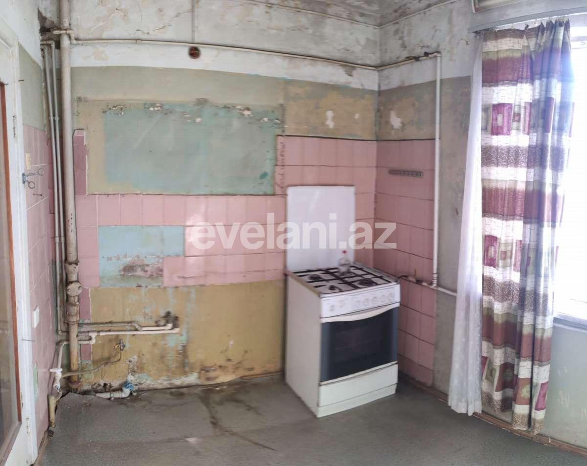 Satılır, köhnə tikili, 2 otaqlı, 60 m², Bakı, Nərimanov r.