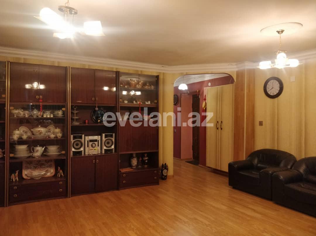 Satılır, köhnə tikili, 3 otaqlı, 58 m², Bakı, Nəsimi r, Memar Əcəmi m.