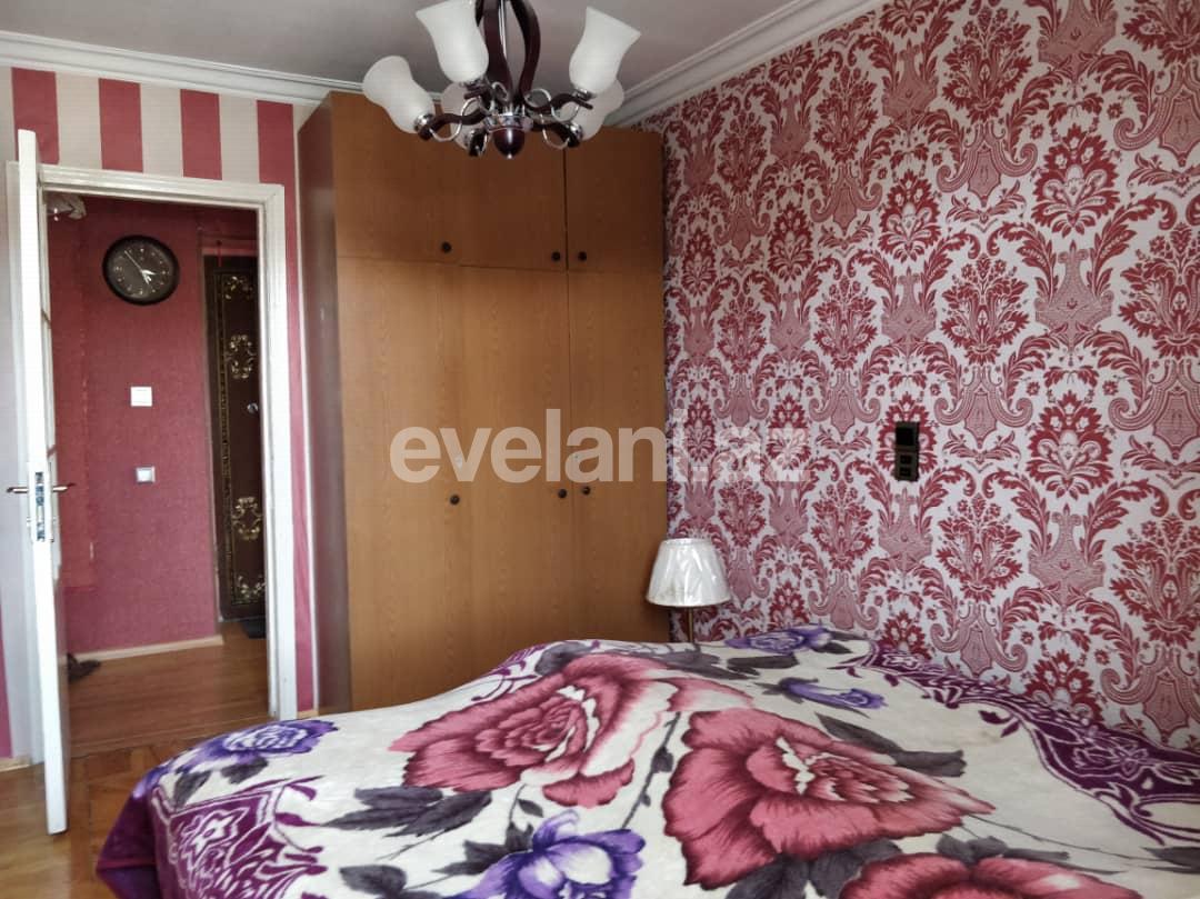 Satılır, köhnə tikili, 3 otaqlı, 58 m², Bakı, Nəsimi r, Memar Əcəmi m.