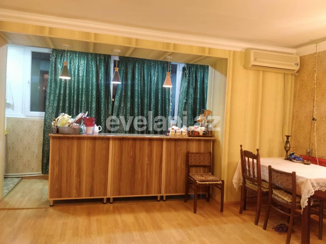 Satılır, köhnə tikili, 3 otaqlı, 58 m², Bakı, Nəsimi r, Memar Əcəmi m.