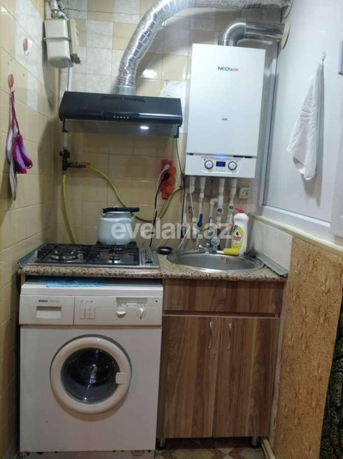 Satılır, köhnə tikili, 3 otaqlı, 58 m², Bakı, Nəsimi r, Memar Əcəmi m.