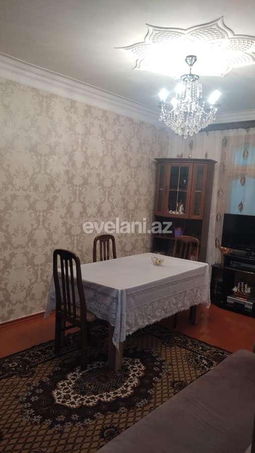 Satılır, köhnə tikili, 4 otaqlı, 70 m², Bakı, Nəsimi r, Memar Əcəmi m.