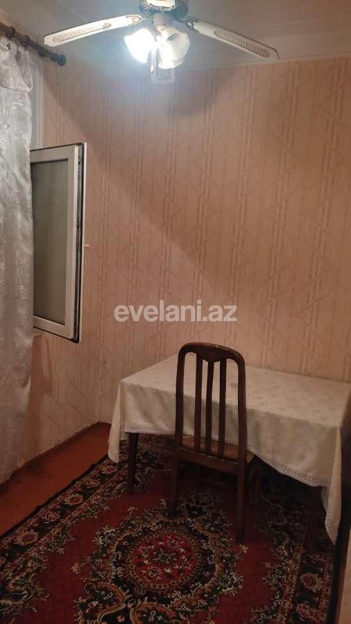 Satılır, köhnə tikili, 4 otaqlı, 70 m², Bakı, Nəsimi r, Memar Əcəmi m.