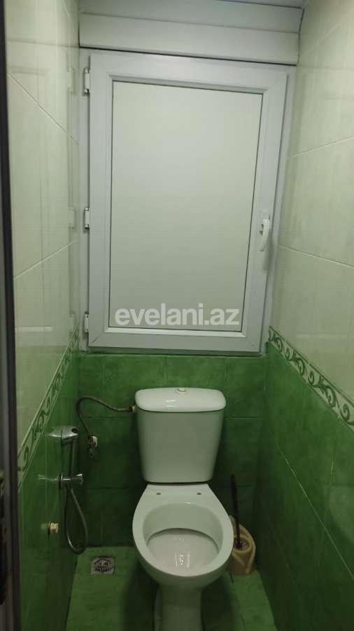 Satılır, köhnə tikili, 4 otaqlı, 70 m², Bakı, Nəsimi r, Memar Əcəmi m.