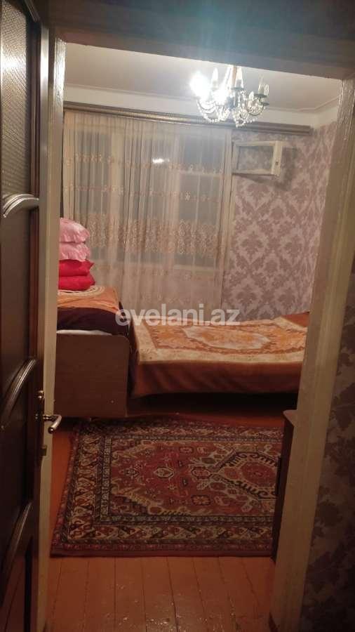 Satılır, köhnə tikili, 4 otaqlı, 70 m², Bakı, Nəsimi r, Memar Əcəmi m.