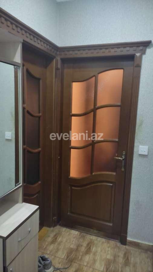 Satılır, köhnə tikili, 4 otaqlı, 70 m², Bakı, Nəsimi r, Memar Əcəmi m.