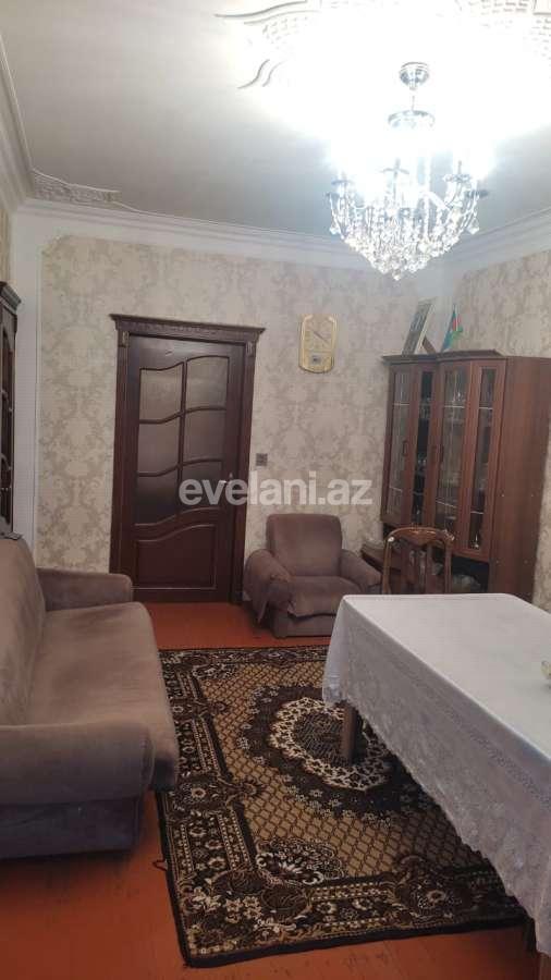 Satılır, köhnə tikili, 4 otaqlı, 70 m², Bakı, Nəsimi r, Memar Əcəmi m.
