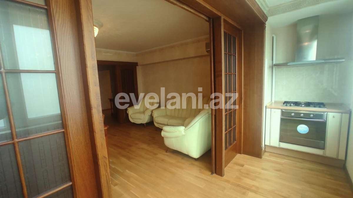 Satılır, yeni tikili, 7 otaqlı, 350 m², Bakı, Səbail r, Badamdar q, Elmlər Akademiyası m.