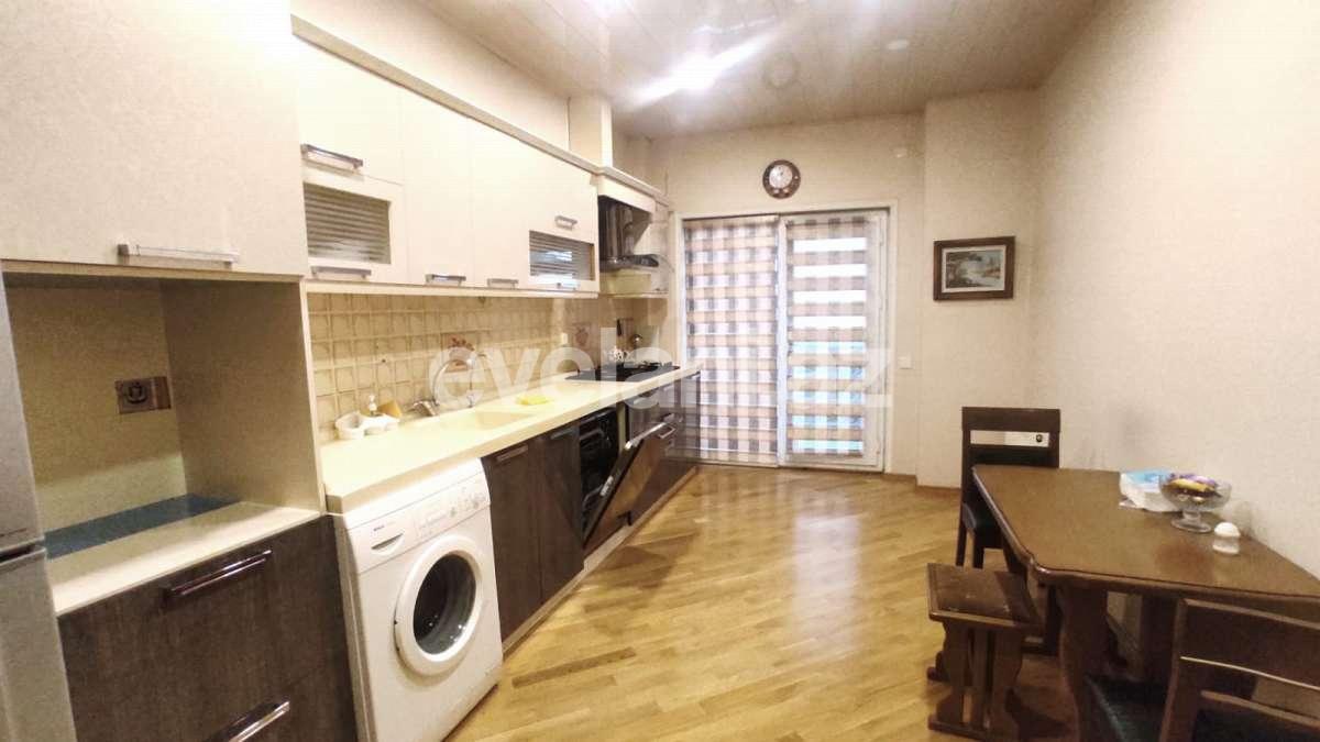 Kirayə verilir, yeni tikili, 3 otaqlı, 140 m², Bakı, Xətai r, Şah İsmayıl Xətai m.
