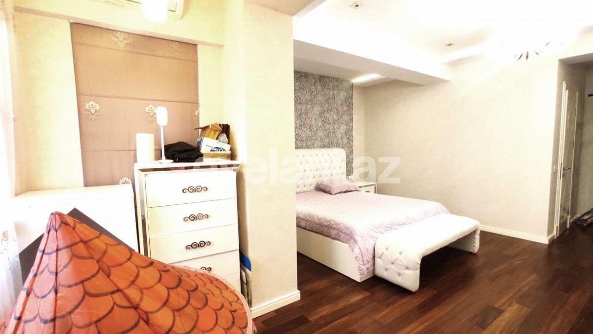 Продаётся, новостройка, 4-комнаты, 200 m², Баку, Насиминский r, 28 мая m.