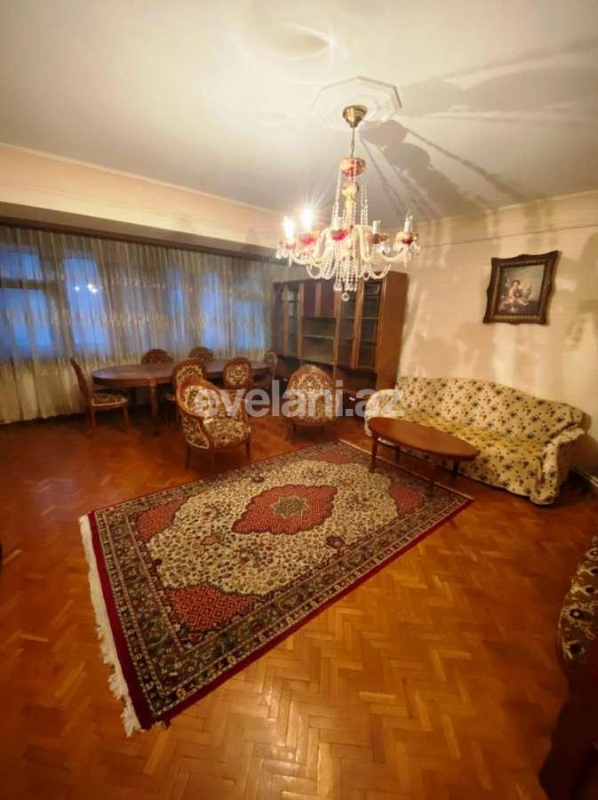 Rent, old building, 3 room, 110 m², Baku, Nasimi r.