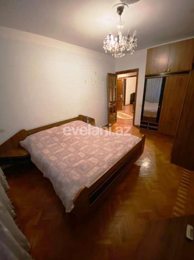 Rent, old building, 3 room, 110 m², Baku, Nasimi r.