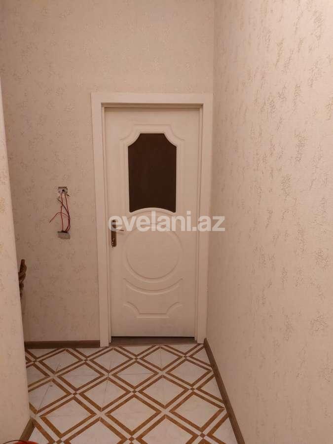 Satılır, köhnə tikili, 2 otaqlı, 50 m², Bakı, Binəqədi r, Memar Əcəmi m.