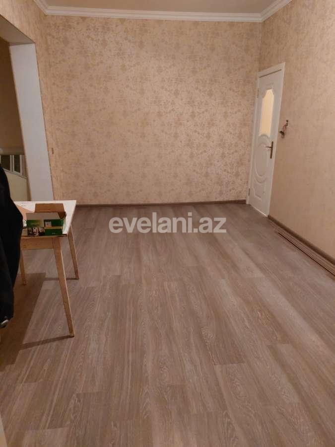 Satılır, köhnə tikili, 2 otaqlı, 50 m², Bakı, Binəqədi r, Memar Əcəmi m.
