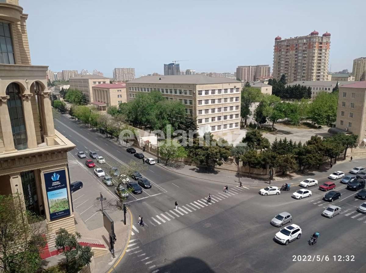 Satılır, yeni tikili, 3 otaqlı, 120 m², Bakı, Yasamal r, Elmlər Akademiyası m.