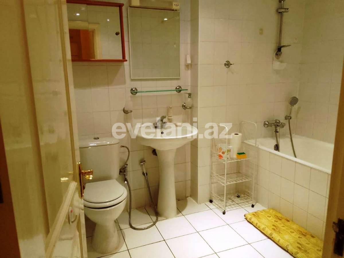 Kirayə verilir, köhnə tikili, 4 otaqlı, 130 m², Bakı, Səbail r.