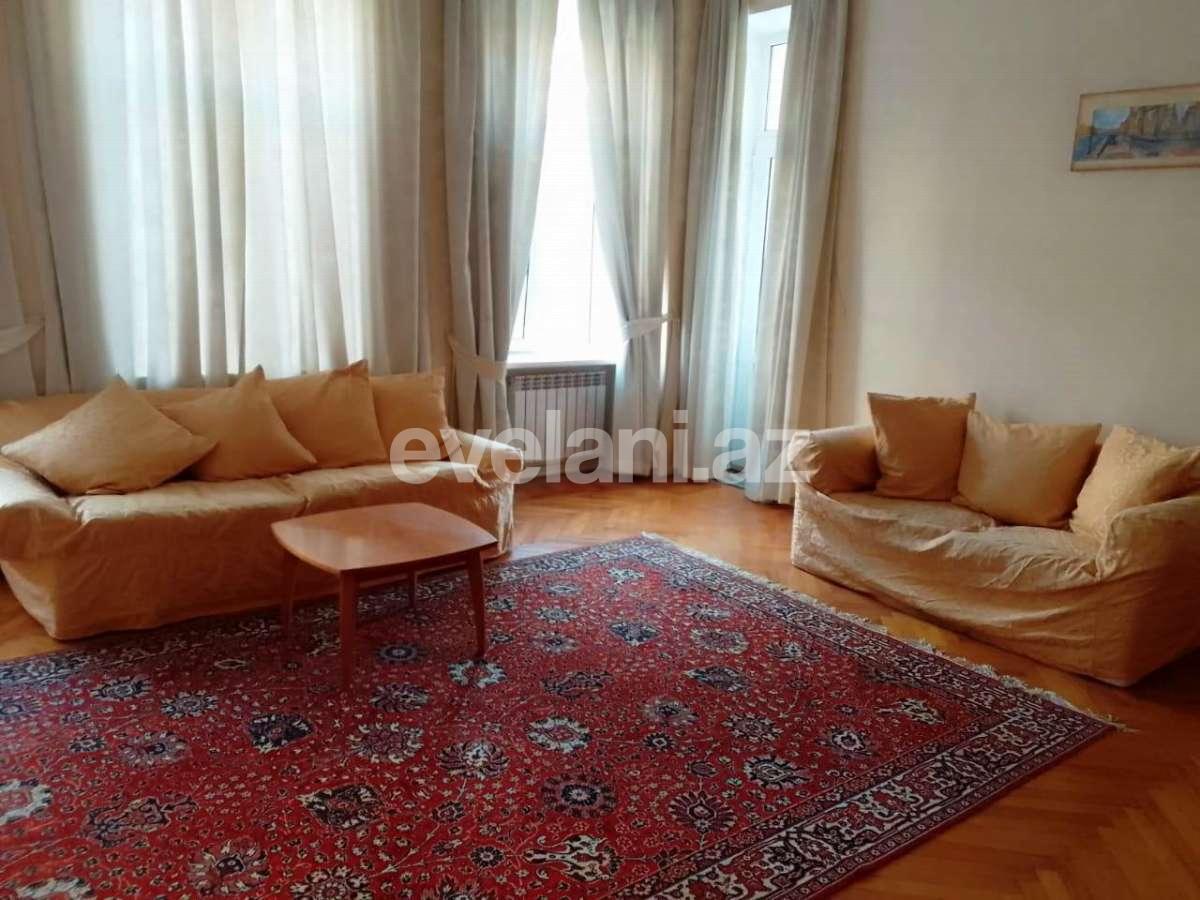 Kirayə verilir, köhnə tikili, 4 otaqlı, 130 m², Bakı, Səbail r.