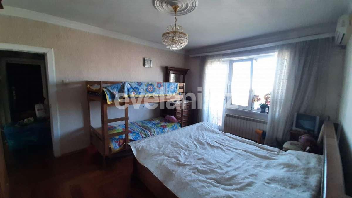 Satılır, köhnə tikili, 2 otaqlı, 87 m², Bakı, Nəsimi r, 20 yanvar m.