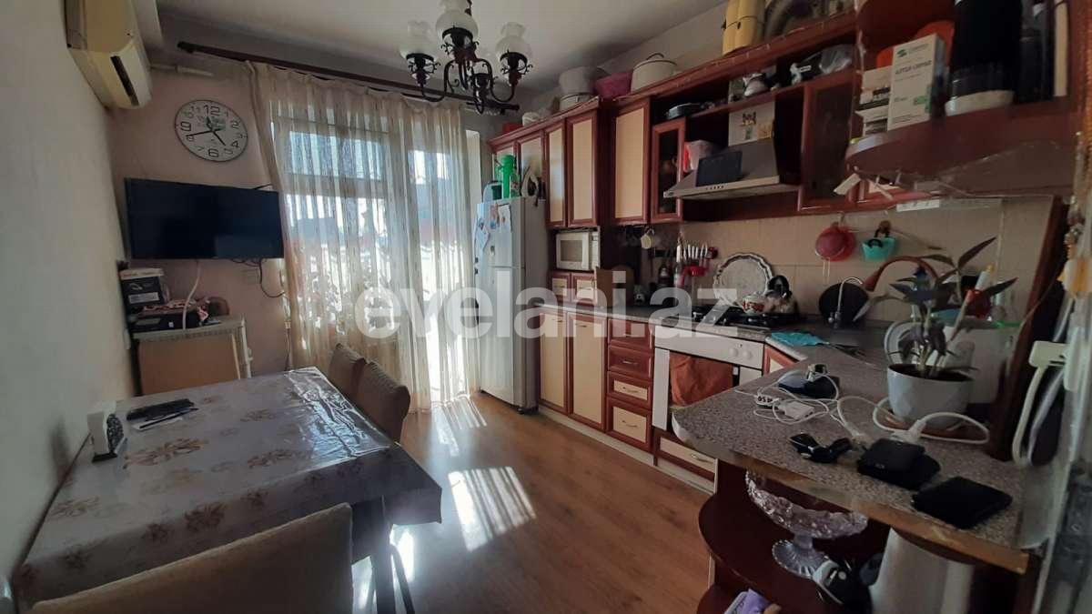 Satılır, köhnə tikili, 2 otaqlı, 87 m², Bakı, Nəsimi r, 20 yanvar m.