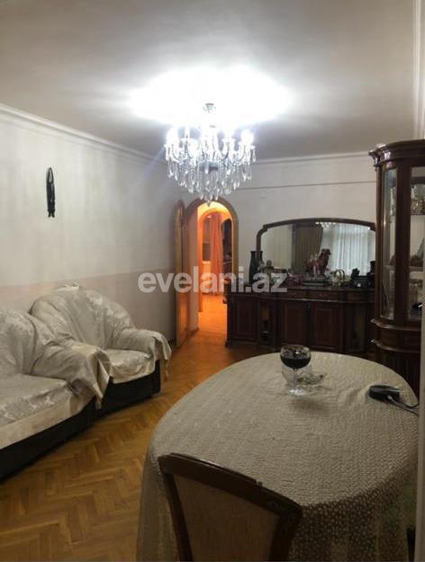 Kirayə verilir, köhnə tikili, 2 otaqlı, 60 m², Bakı, Nərimanov r.