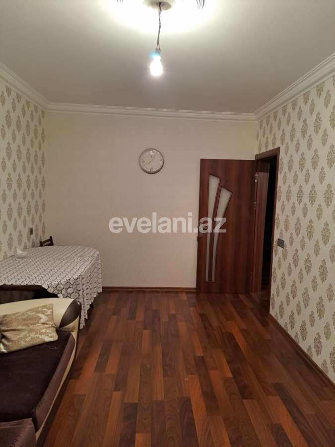Satılır, köhnə tikili, 3 otaqlı, 80 m², Bakı, Binəqədi r, Memar Əcəmi m.