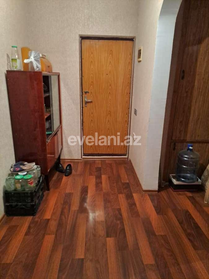 Satılır, köhnə tikili, 3 otaqlı, 80 m², Bakı, Binəqədi r, Memar Əcəmi m.
