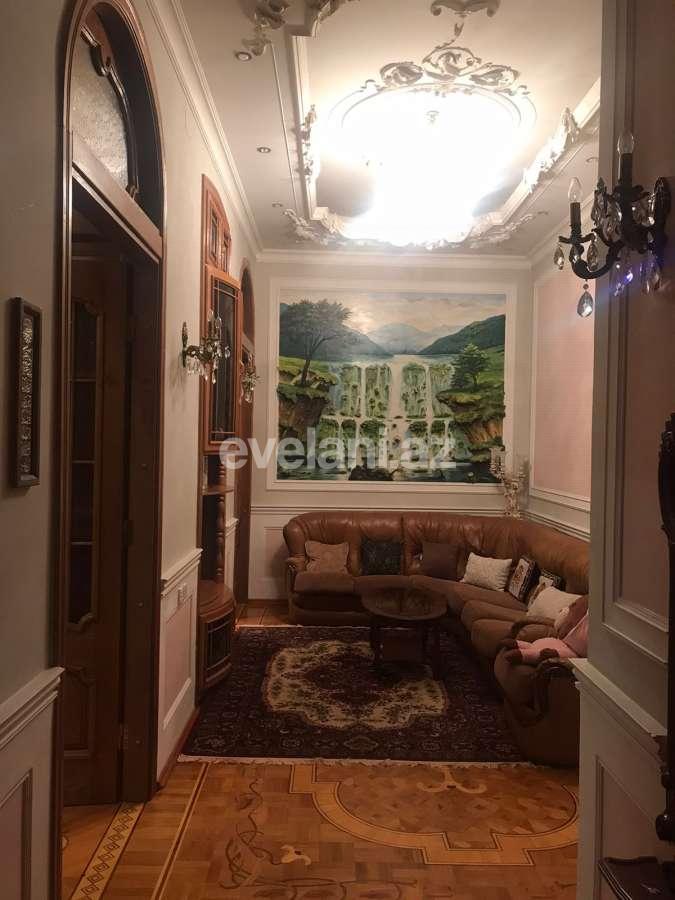 Kirayə verilir, köhnə tikili, 4 otaqlı, 108 m², Bakı, Səbail r, Sahil m.