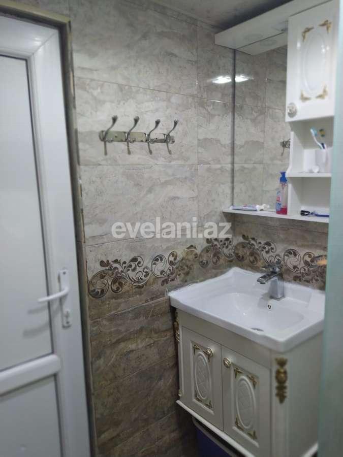 Satılır, köhnə tikili, 3 otaqlı, 53 m², Bakı, Nəsimi r, Memar Əcəmi m.