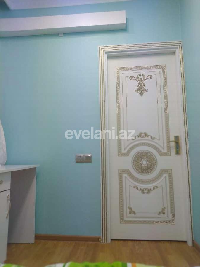 Satılır, köhnə tikili, 3 otaqlı, 53 m², Bakı, Nəsimi r, Memar Əcəmi m.