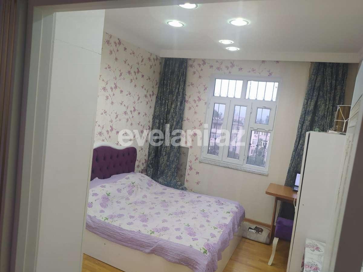 Satılır, köhnə tikili, 3 otaqlı, 53 m², Bakı, Nəsimi r, Memar Əcəmi m.