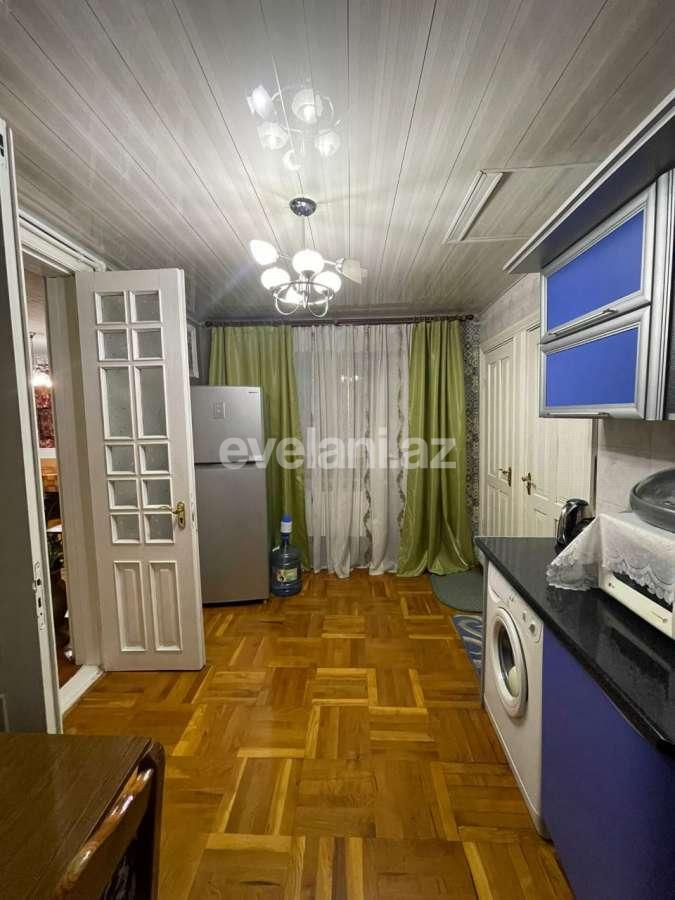 Rent, old building, 2 room, 90 m², Baku, Sabail r, Sahil m.