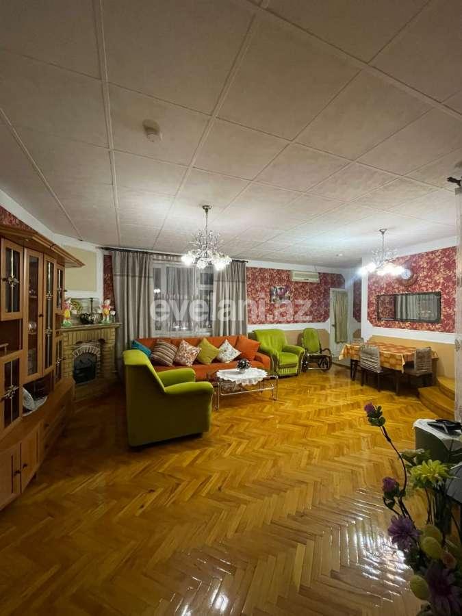 Rent, old building, 2 room, 90 m², Baku, Sabail r, Sahil m.